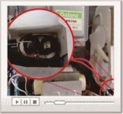 万用表检测微波炉的高压电容器